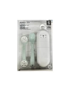 Suavinex CUBIERTO INFANTIL SET CUCHARA CON PORTACUCHARA S 5 Suavinex CUBIERTO INFANTIL SET CUCHARA CON PORTACUCHARA S -Pierre Fabre Ventas cubierto infantil set cuchara con portacuchara s 2